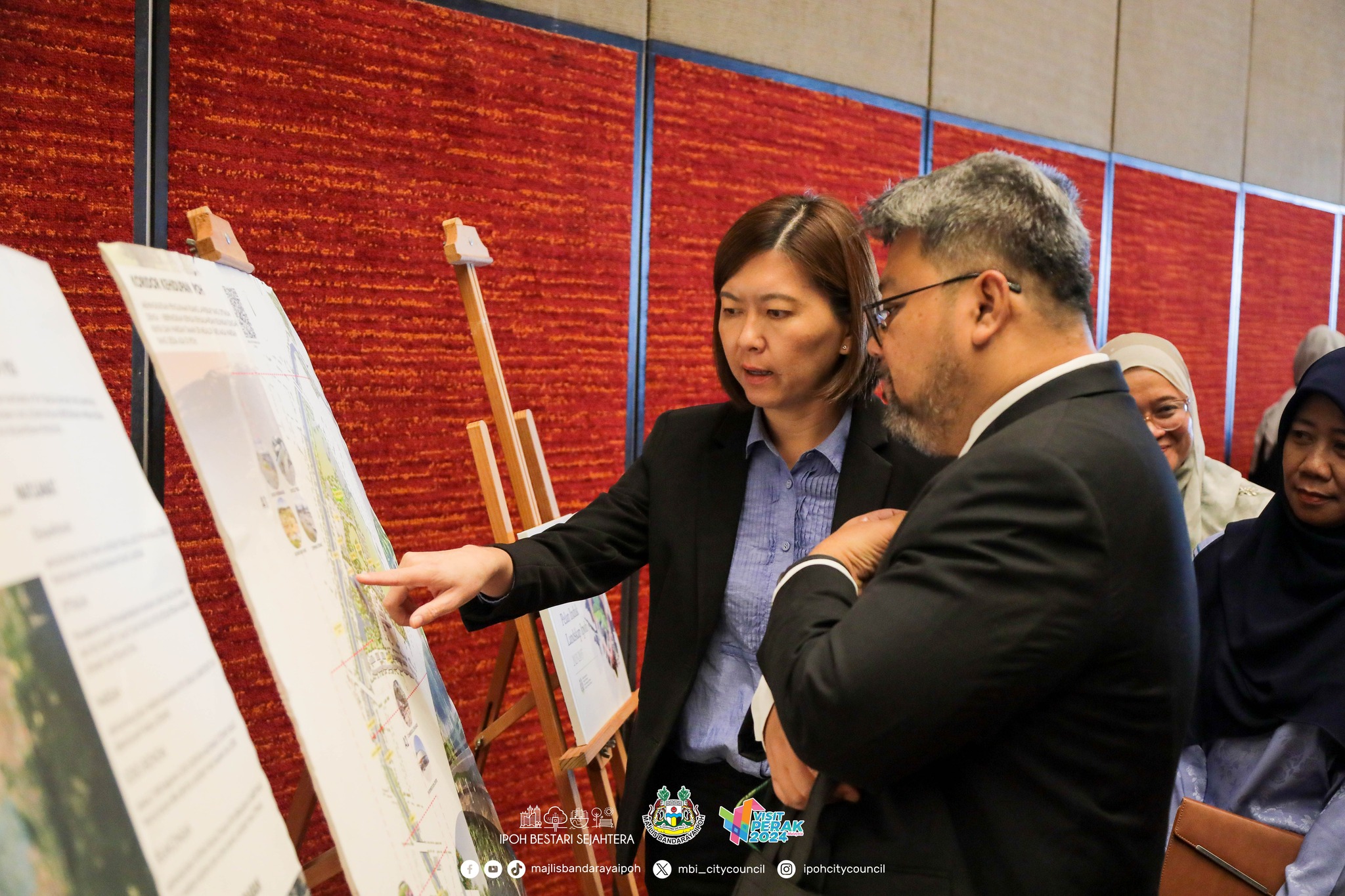 431923222 787335223419000 6190325096439380964 N